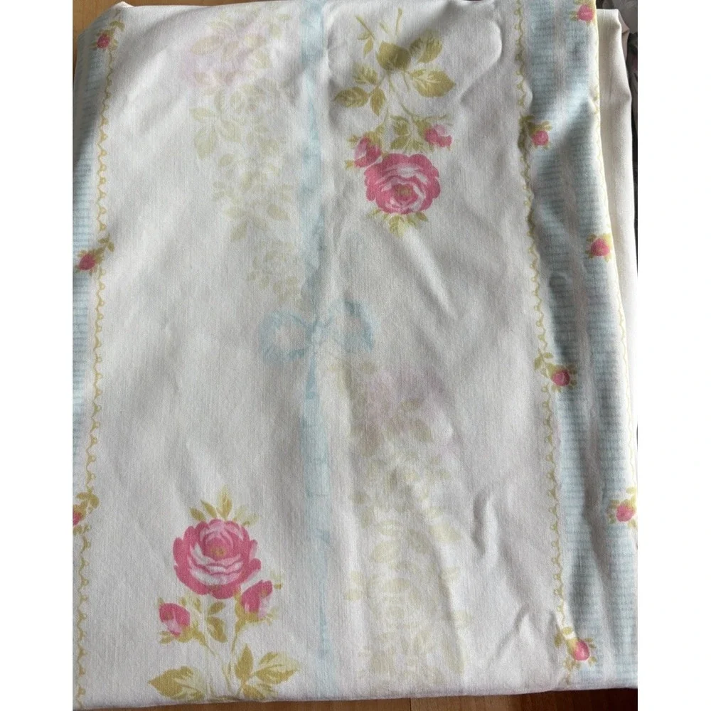 Lot of 7 Vintage  Bed Sheets Floral Shabby Chic Stripes New Variety Of Sizes